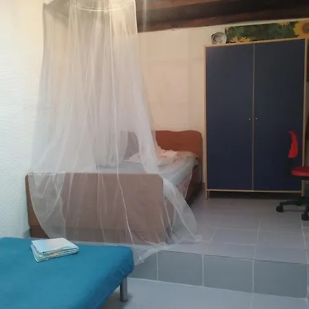 Sokrates Ferienhaus Néa Ankhíalos